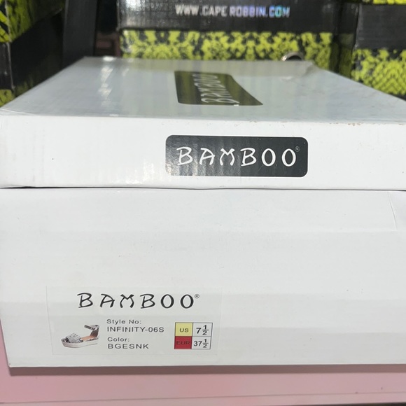 Snake print wedge shoes - Picture 3 of 4